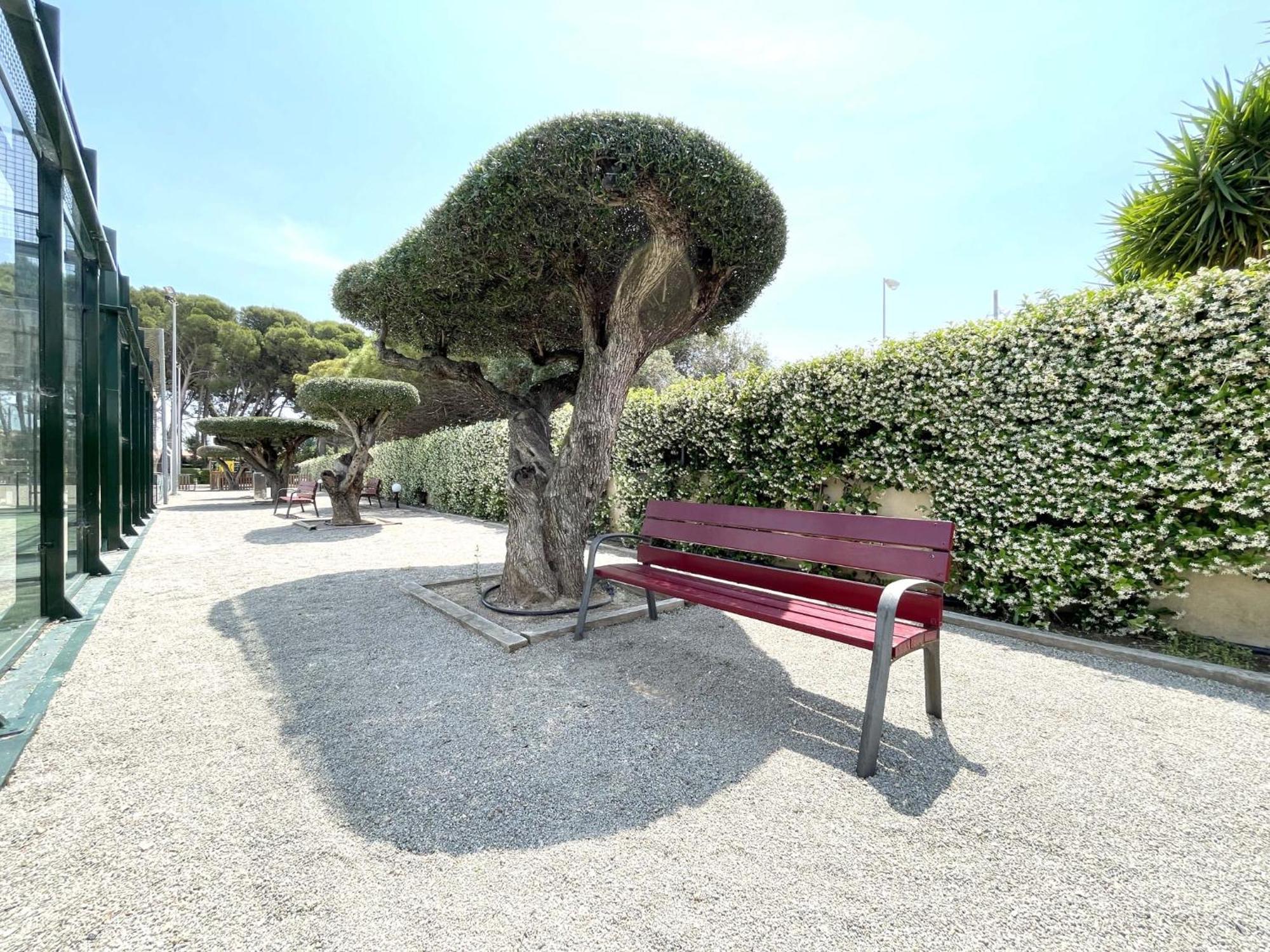 Luxurycambrils Resort&Spa Extérieur photo