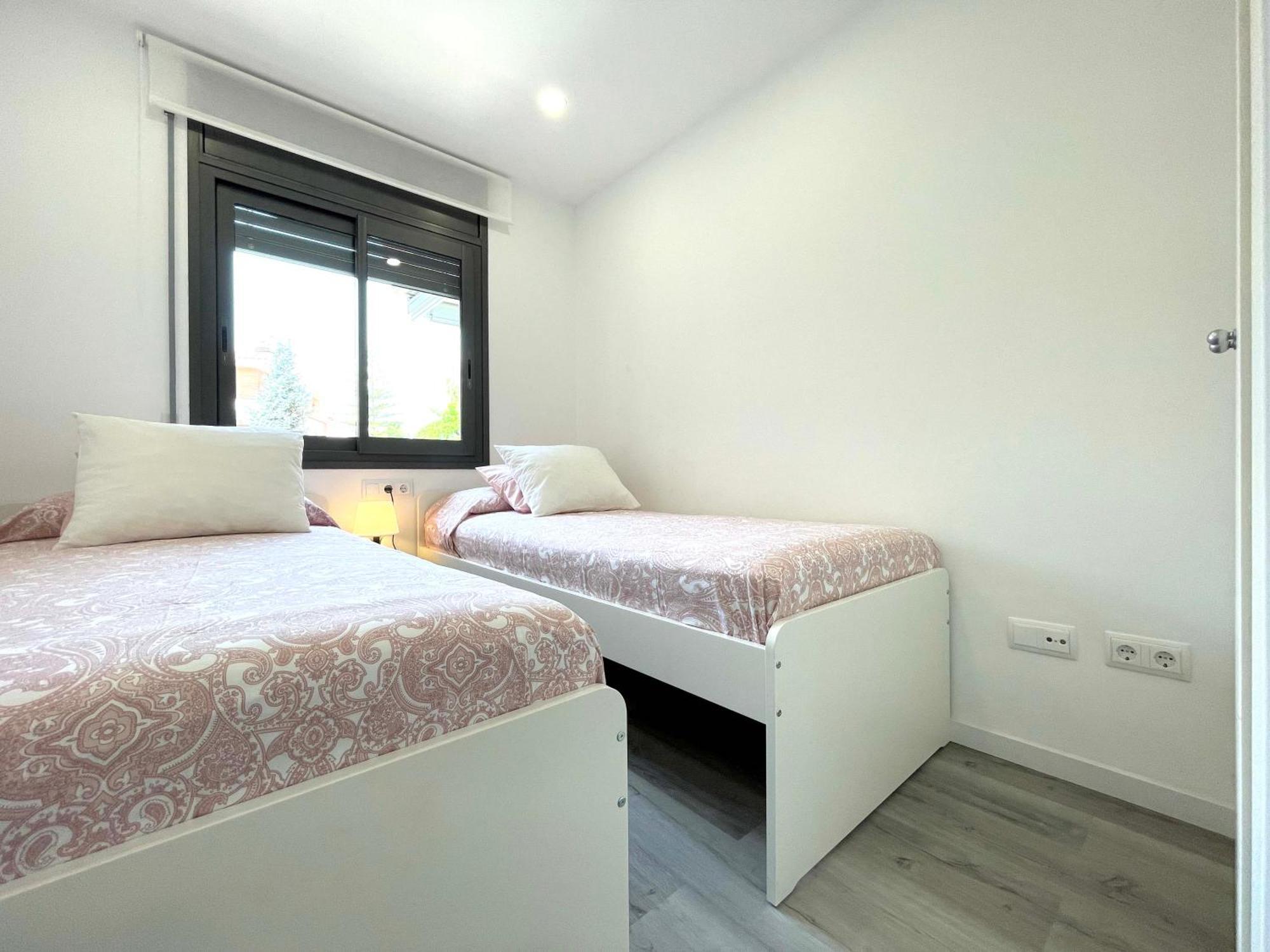 Luxurycambrils Resort&Spa Extérieur photo